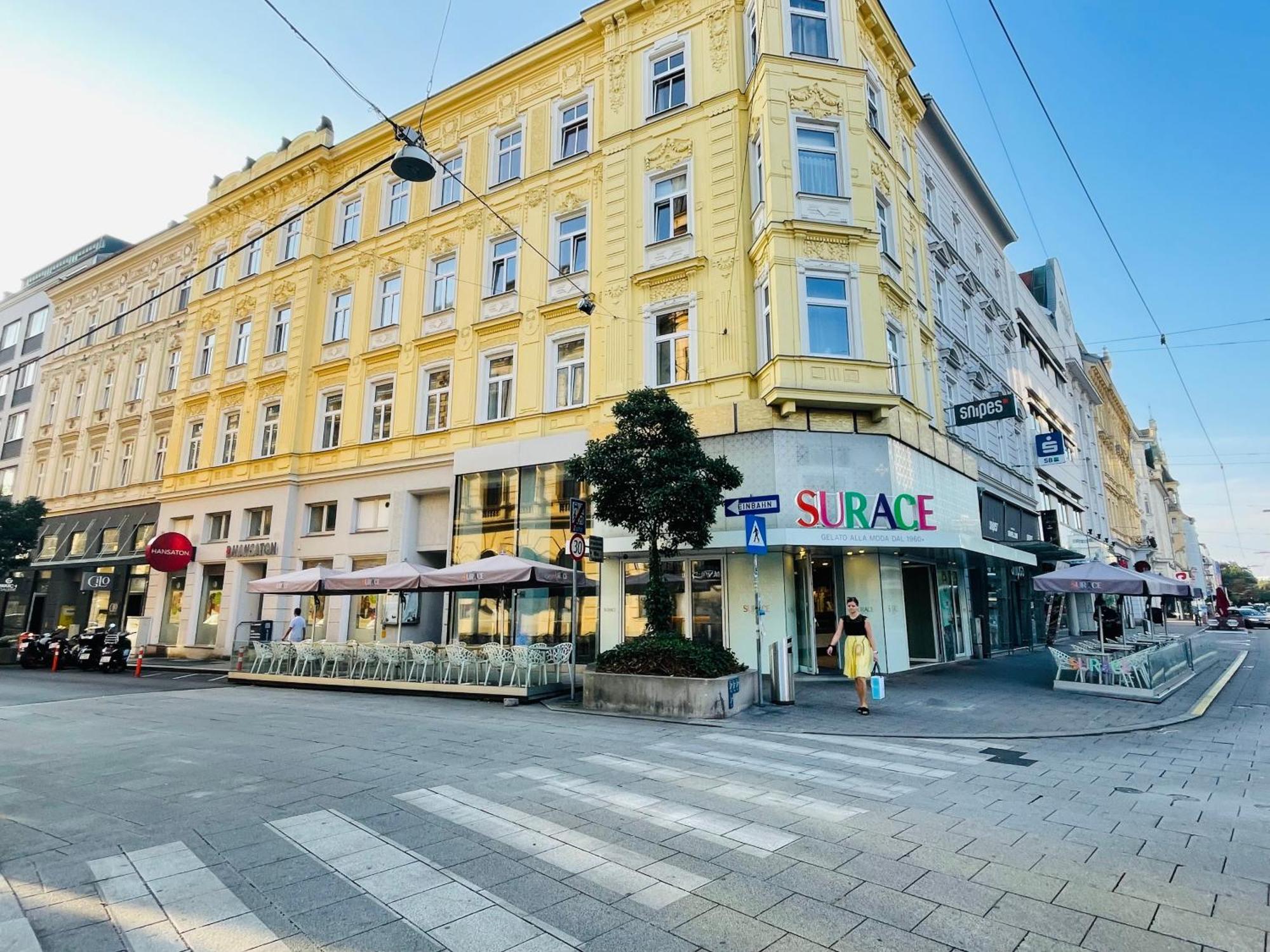 Ferienwohnung Salon Des Fleurs Linz-Landstrasse Exterior foto